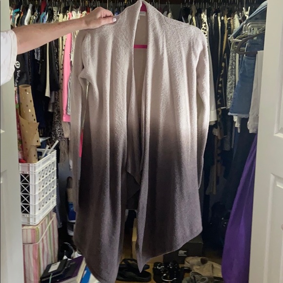 Barefoot dreams taupe ombré sweater - Picture 4 of 4